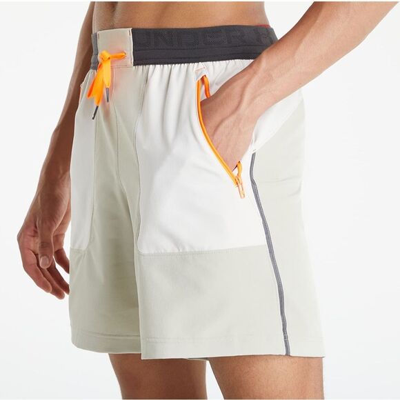 UNDER ARMOUR MENS TERRAIN WOVEN SHORTS Stone/ Khaki Base/ Black SIZE 2x - Picture 2 of 10